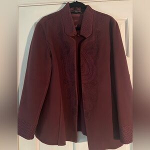 Elegant Women's Maroon Jacket